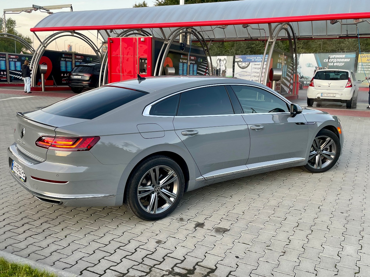 Volkswagen Arteon R - фото 13