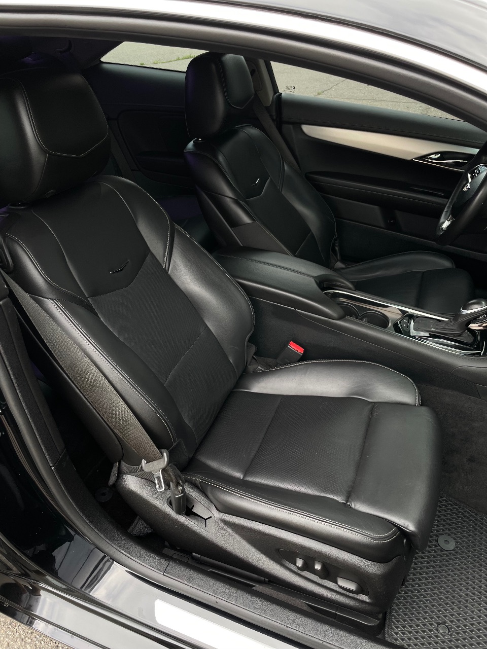 Cadillac ATS - фото 24