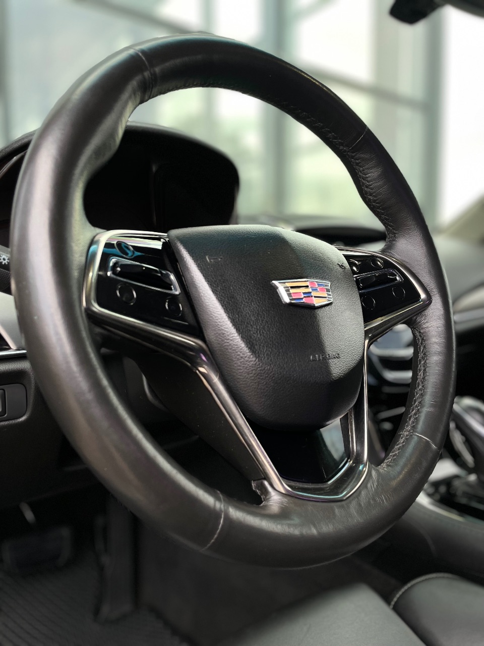 Cadillac ATS - фото 17