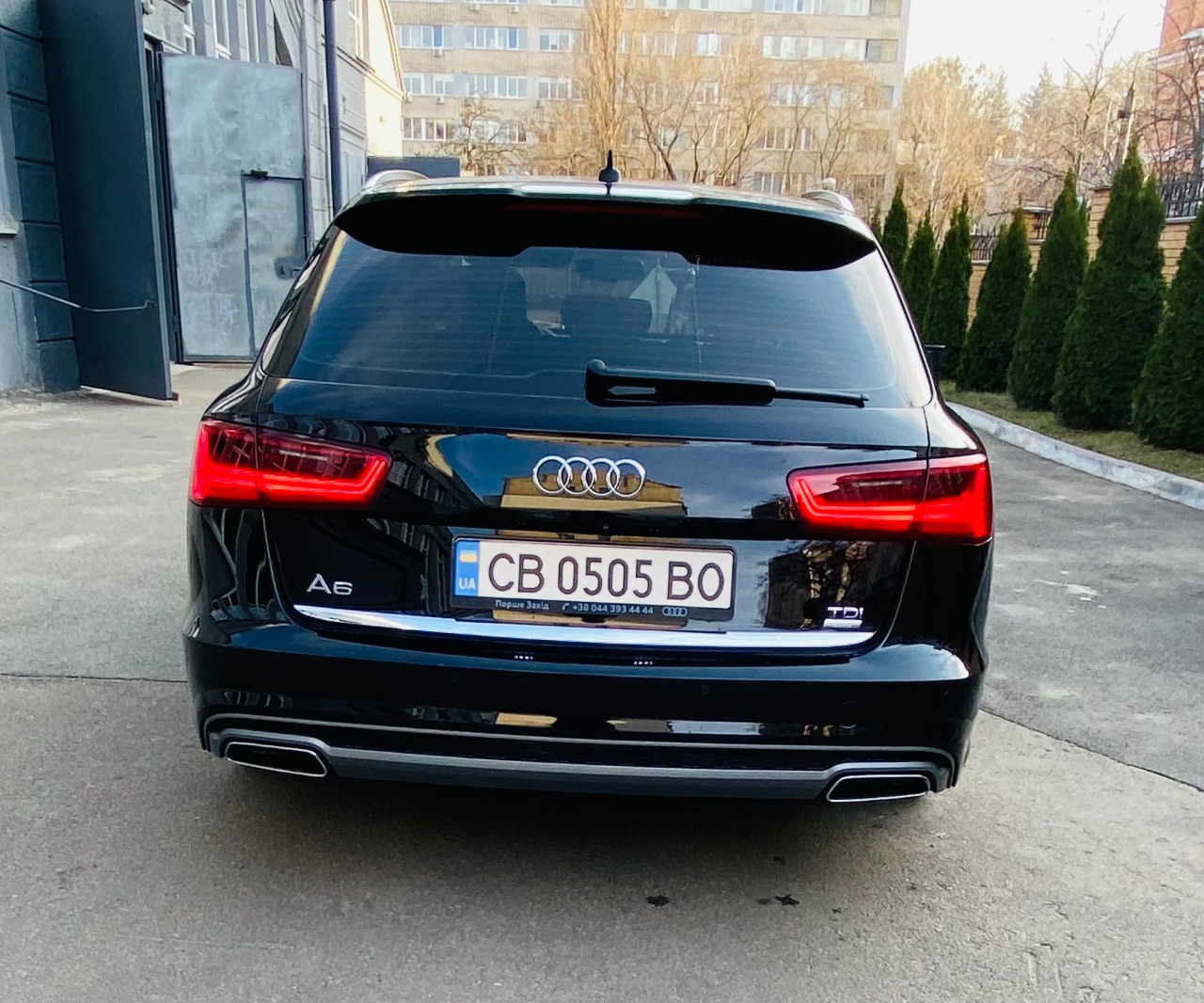 Audi A6 - фото 4