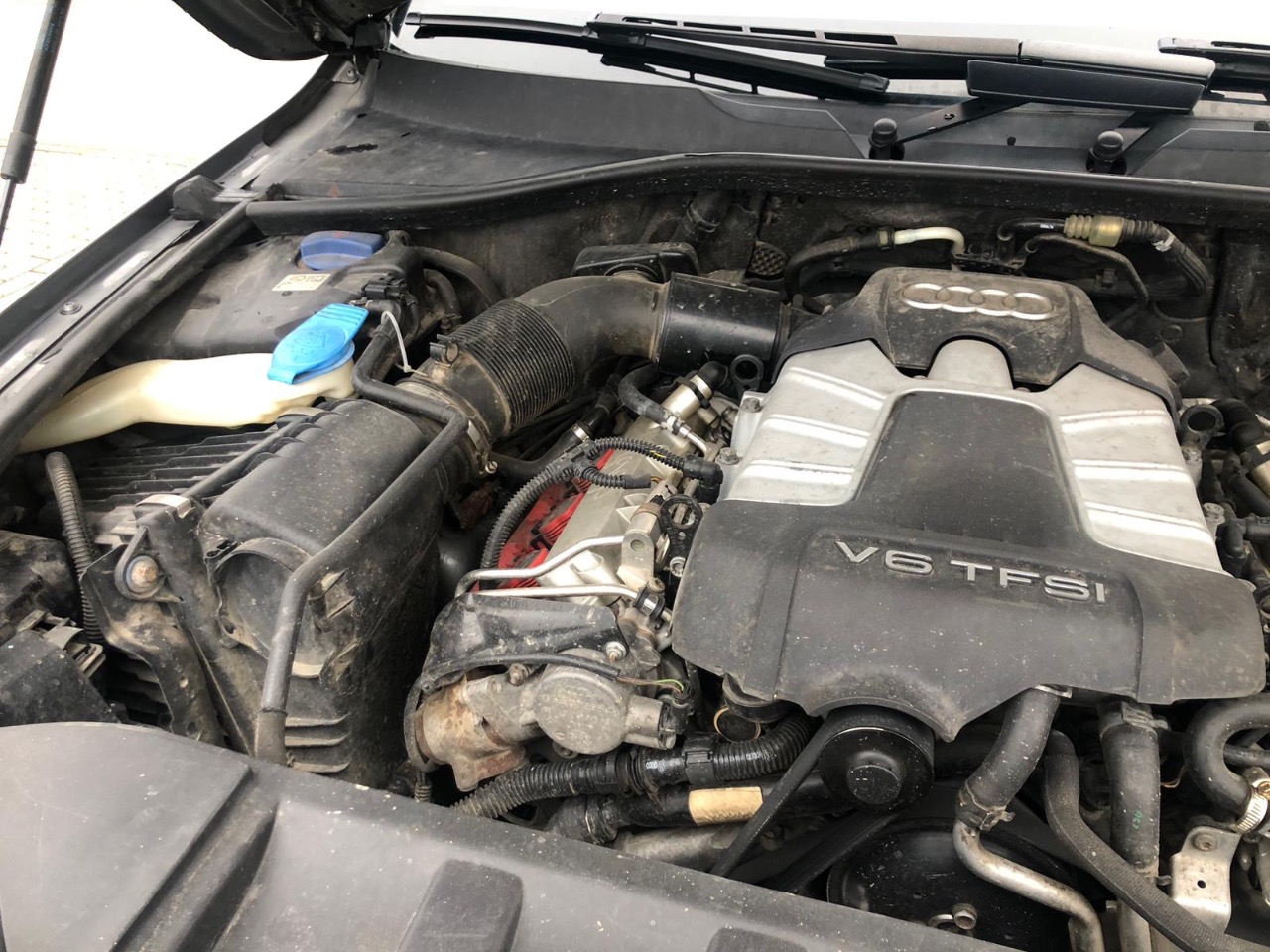 Audi Q7 - фото 2