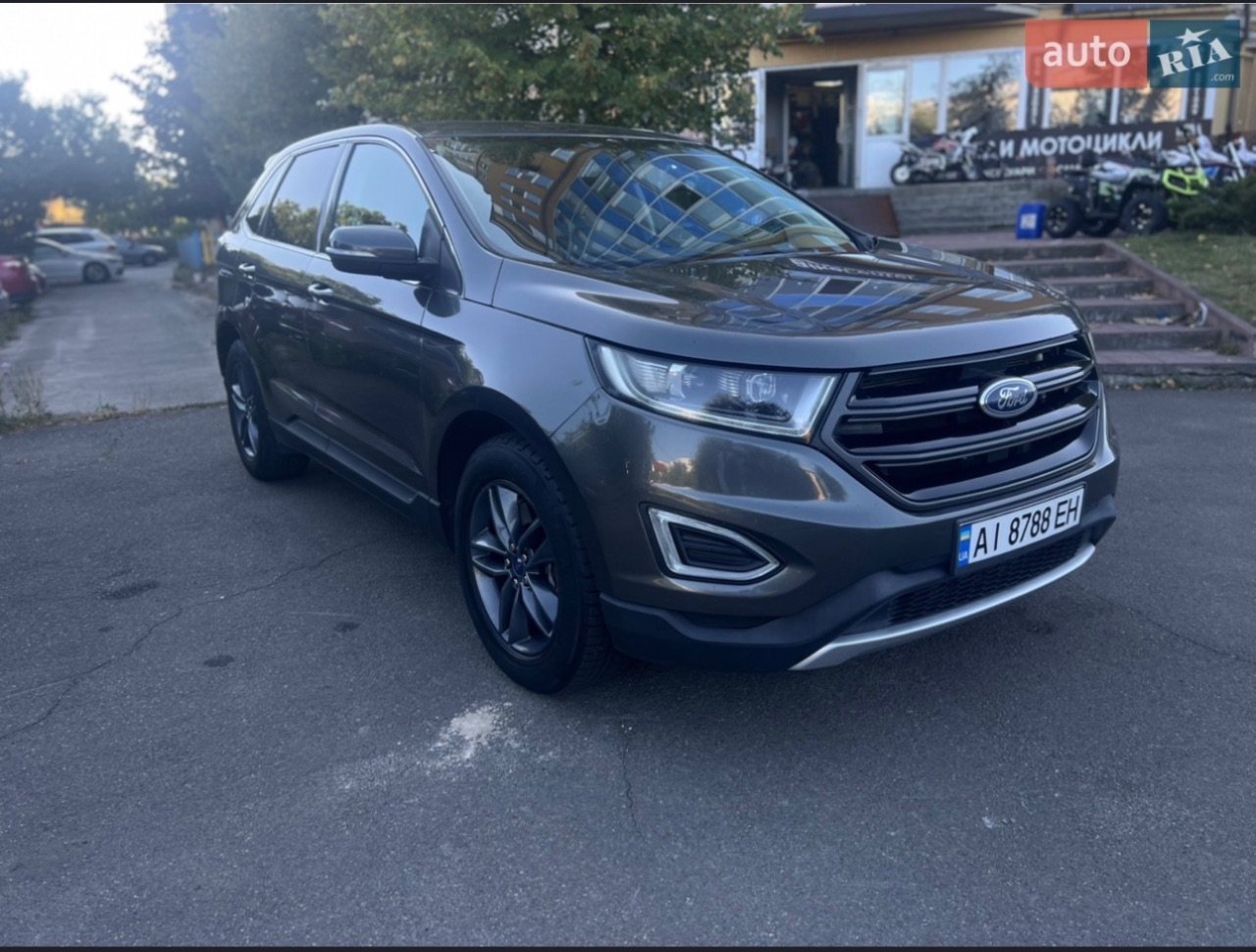 Ford Edge - фото 1