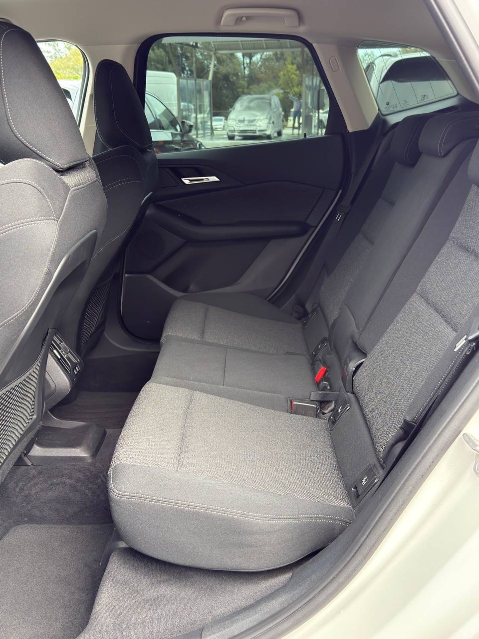 BMW 2 серії Active Tourer - фото 14