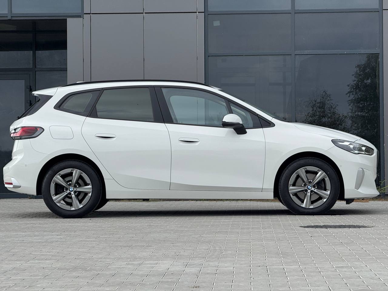 BMW 2 серії Active Tourer - фото 6