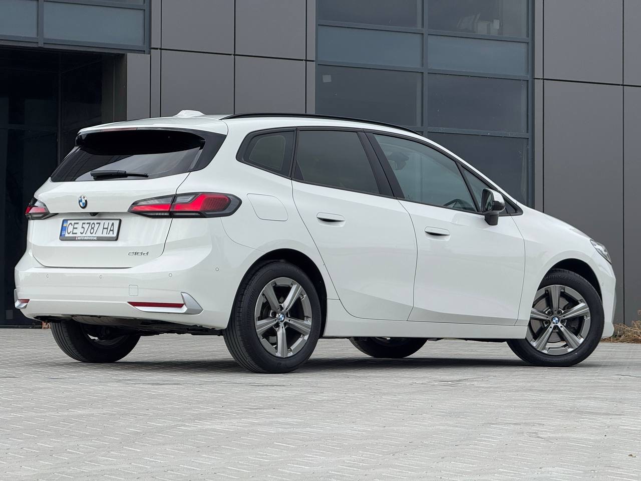 BMW 2 серії Active Tourer - фото 4