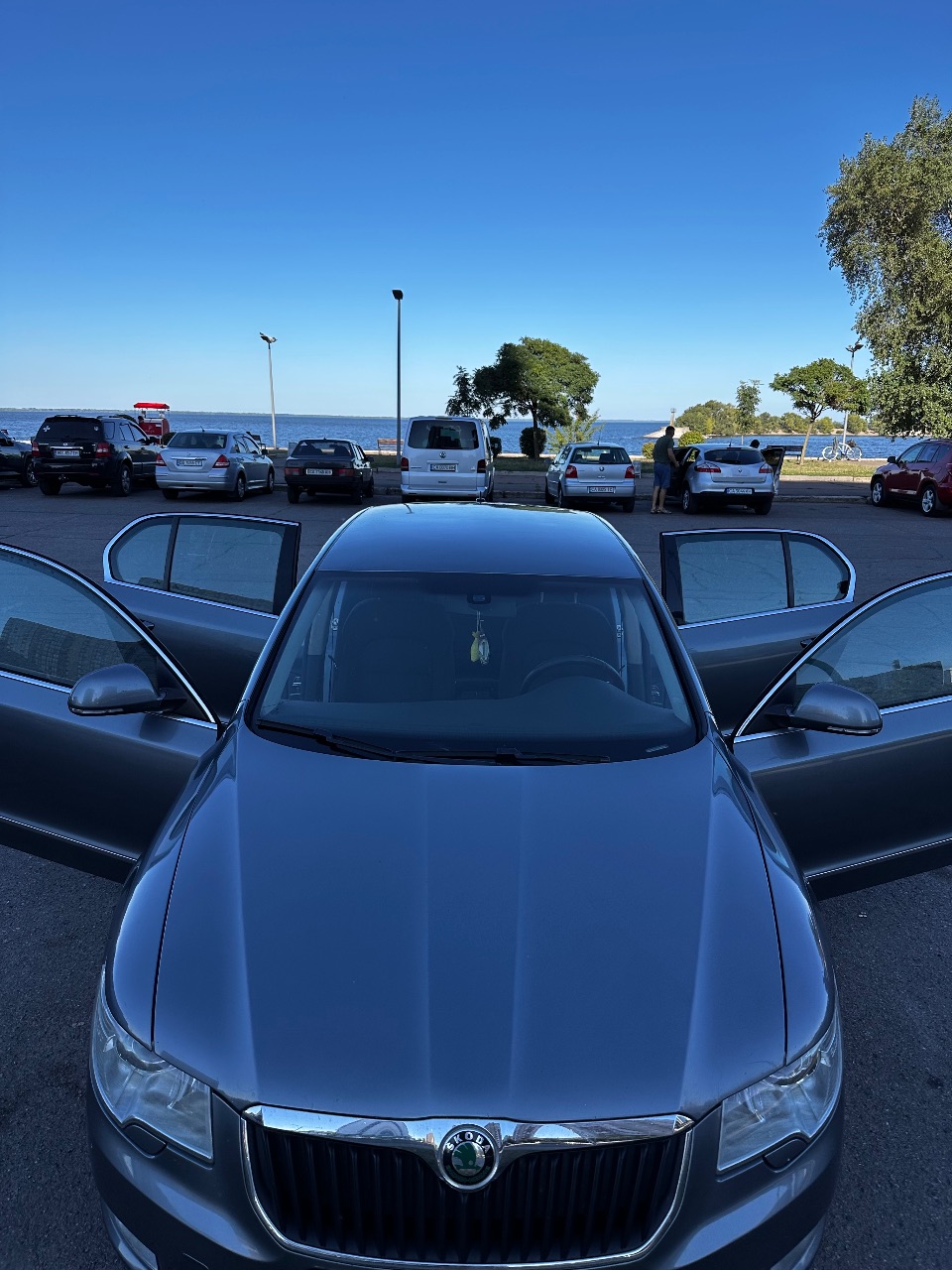 Skoda Superb - фото 10