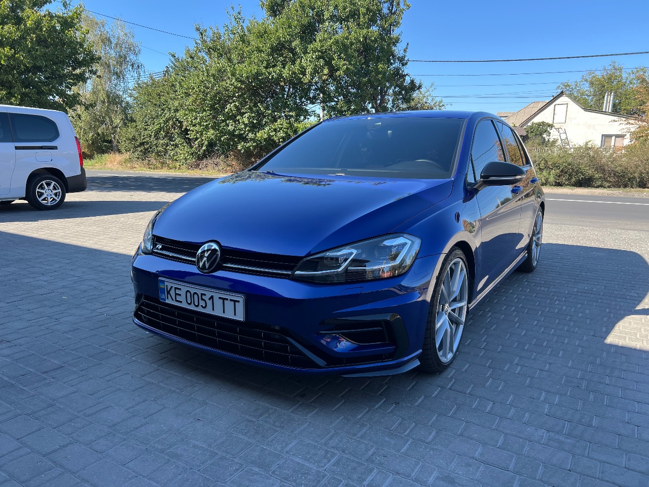 Volkswagen Golf R - фото 2