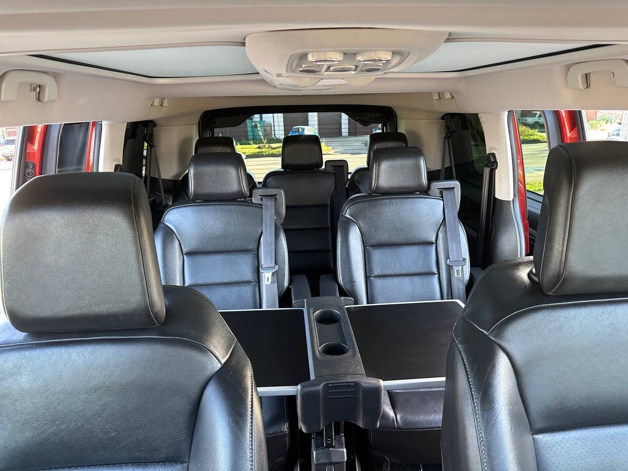 Peugeot Traveller - фото 12