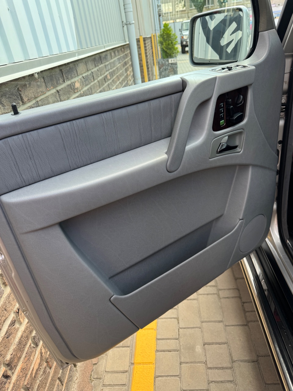 Mercedes-Benz G-Класс - фото 38