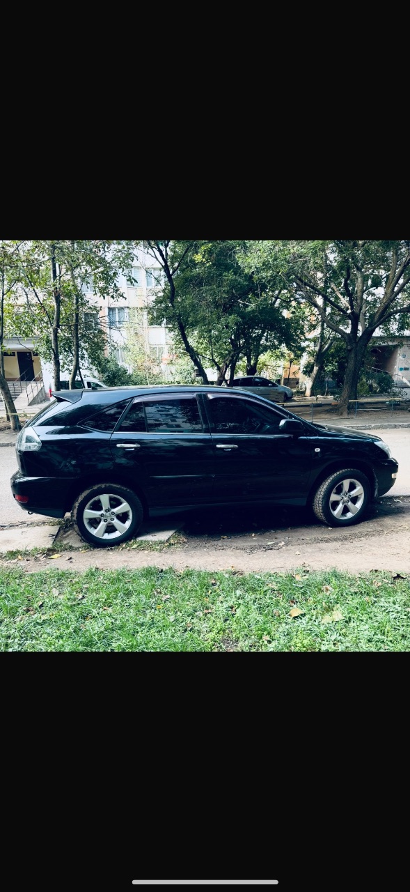 Lexus RX - фото 2