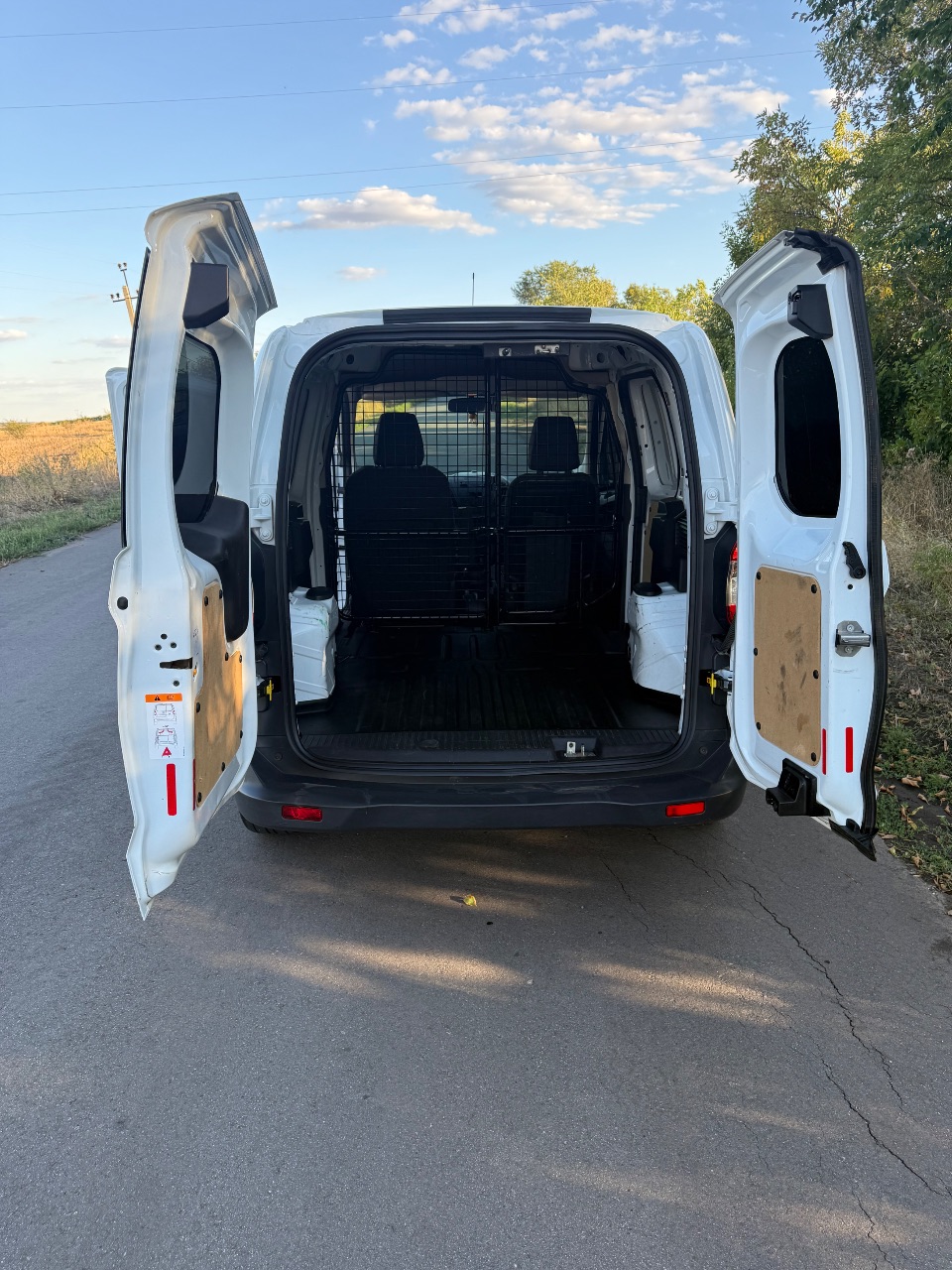 Ford Transit Connect - фото 7