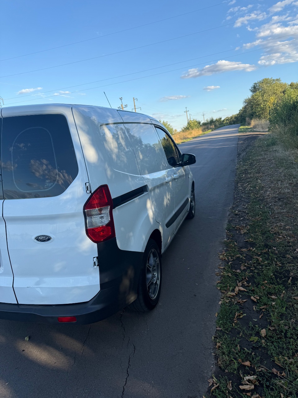 Ford Transit Connect - фото 18