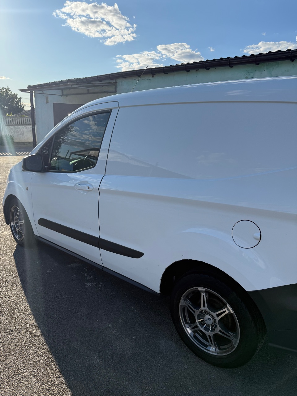 Ford Transit Connect - фото 23