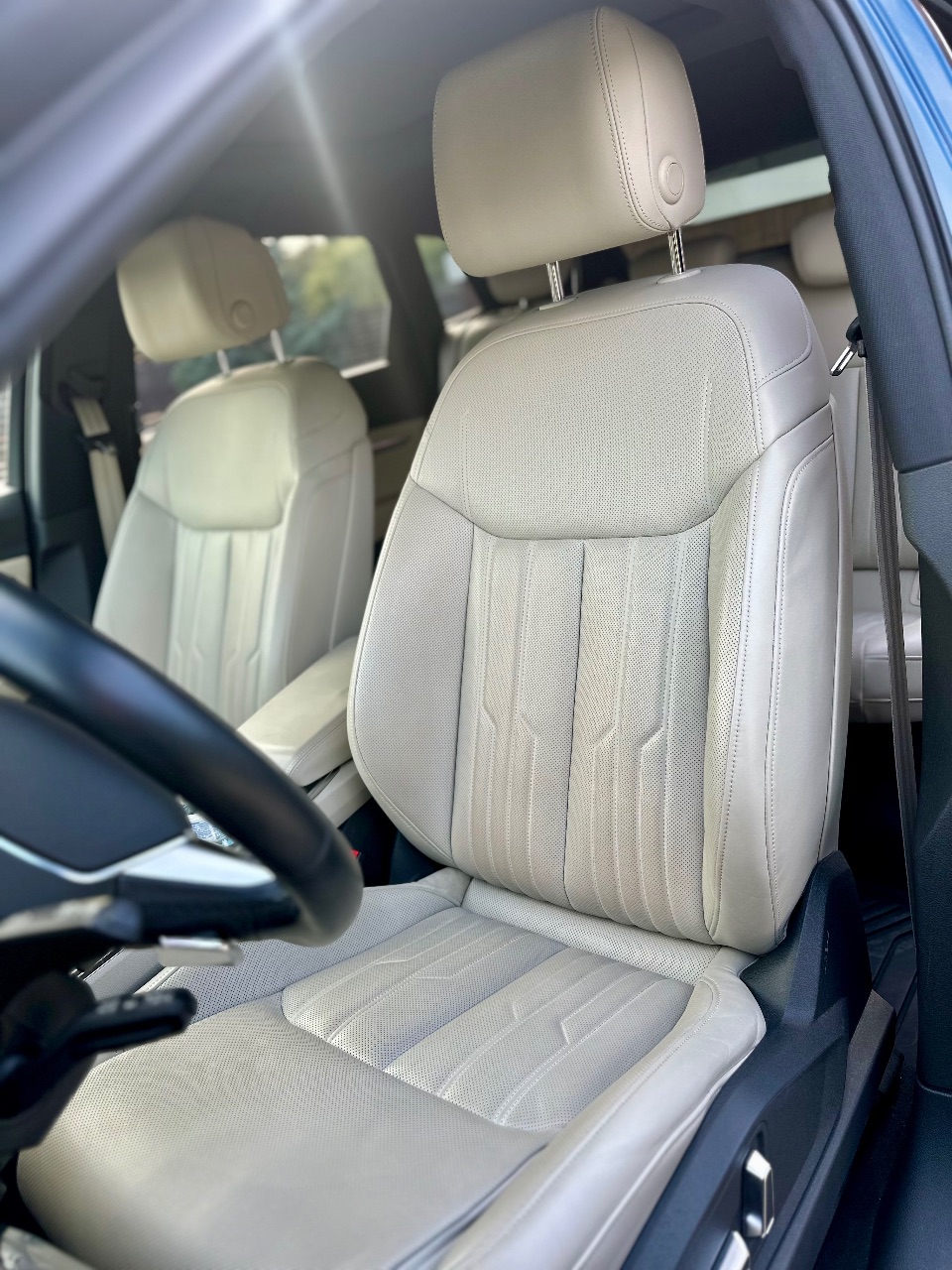 Audi e-tron - фото 24