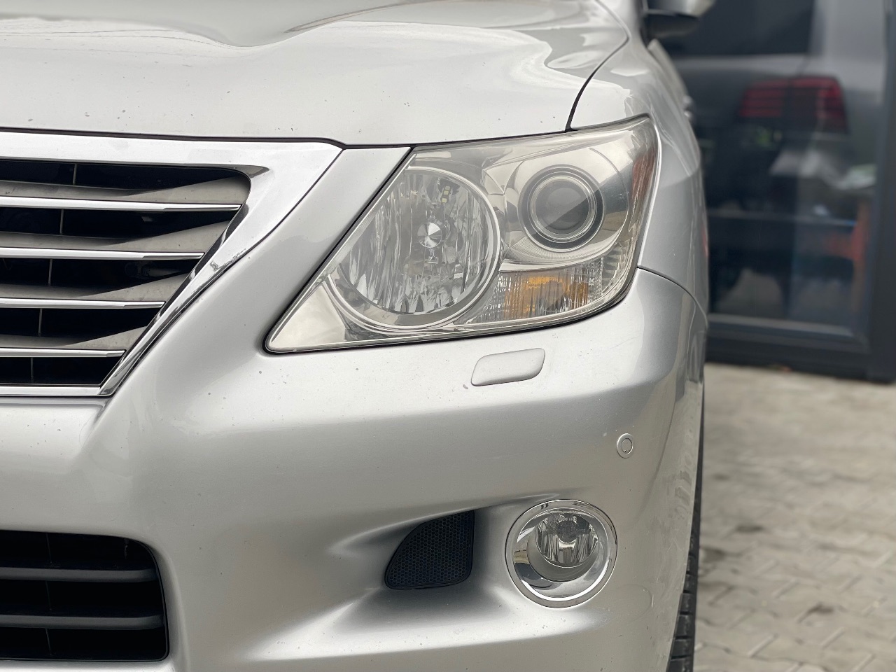 Lexus LX - фото 3