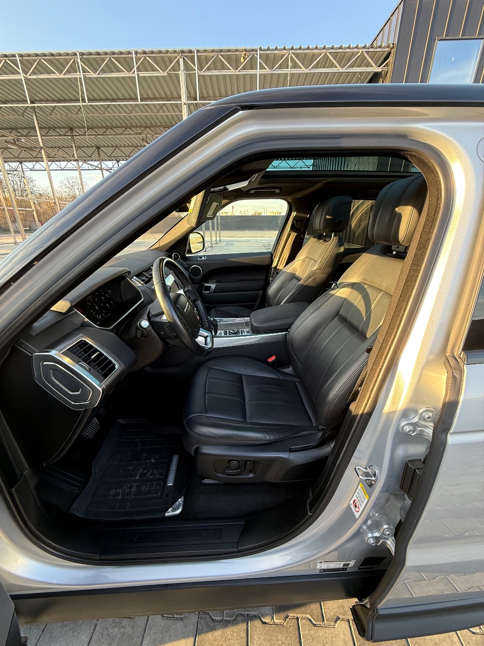 Land Rover Range Rover Sport - фото 13