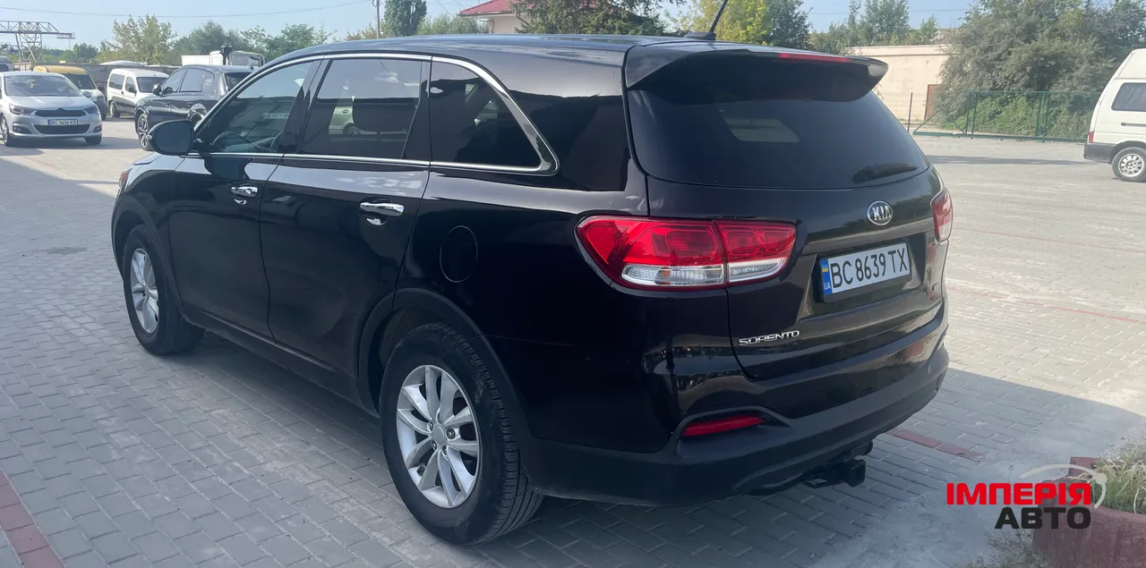 Kia Sorento - фото 6