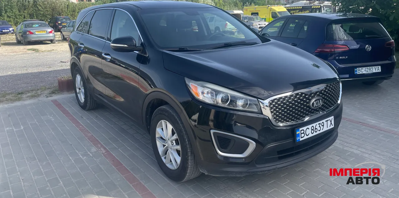 Kia Sorento - фото 3