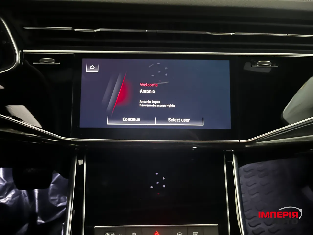 Audi Q7 - фото 5