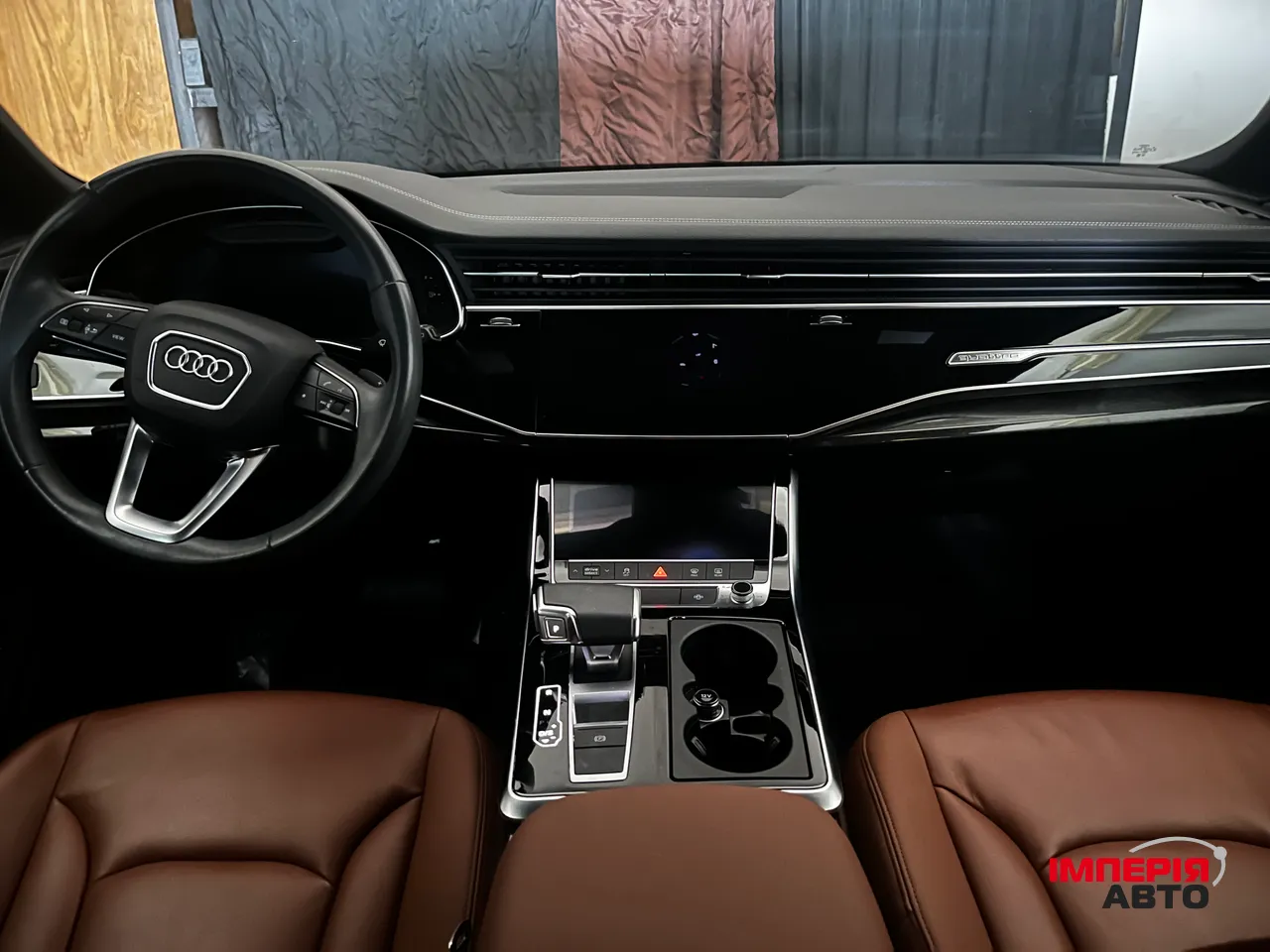 Audi Q7 - фото 4
