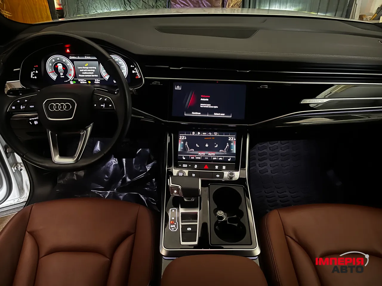 Audi Q7 - фото 7