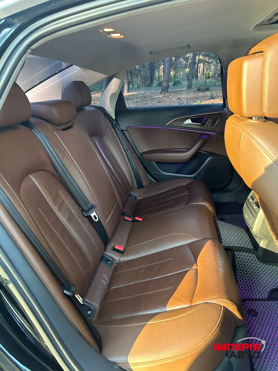 Audi A6 - фото 16