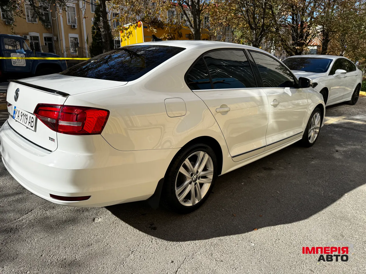 Volkswagen Jetta - фото 5