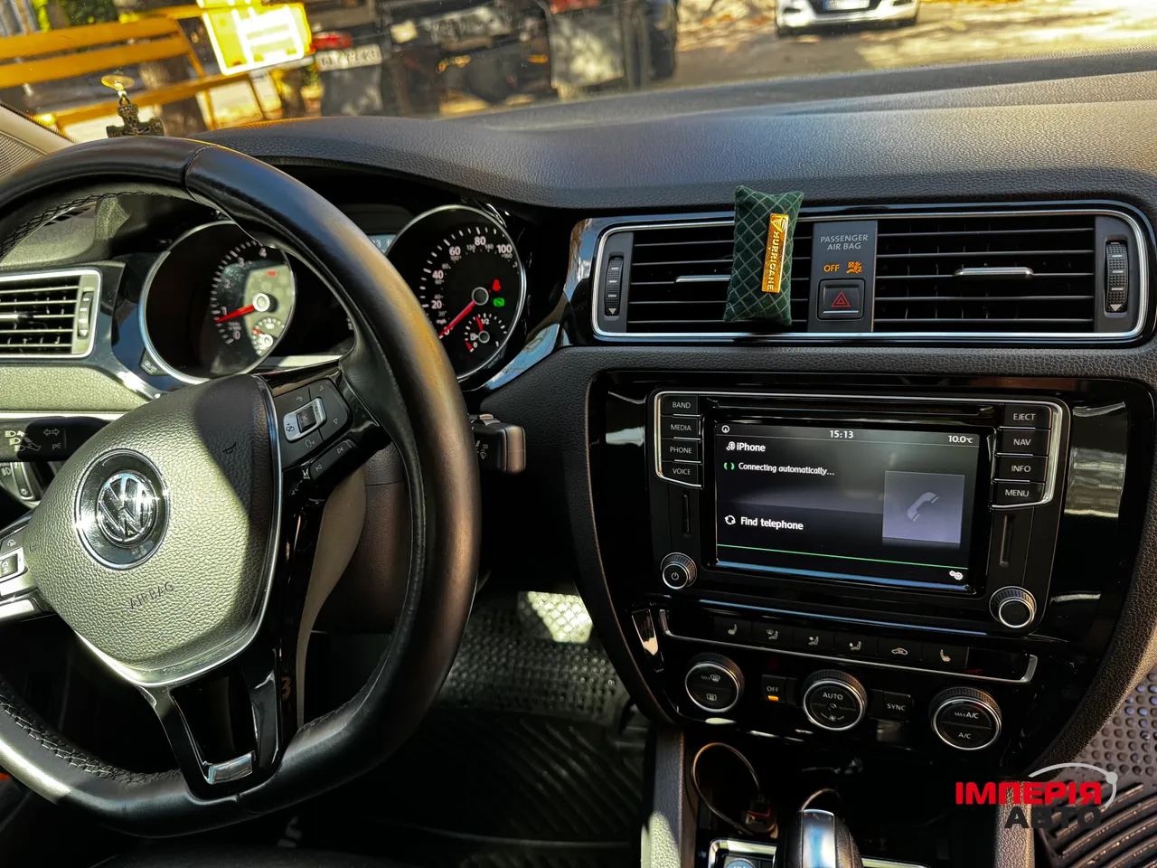 Volkswagen Jetta - фото 11