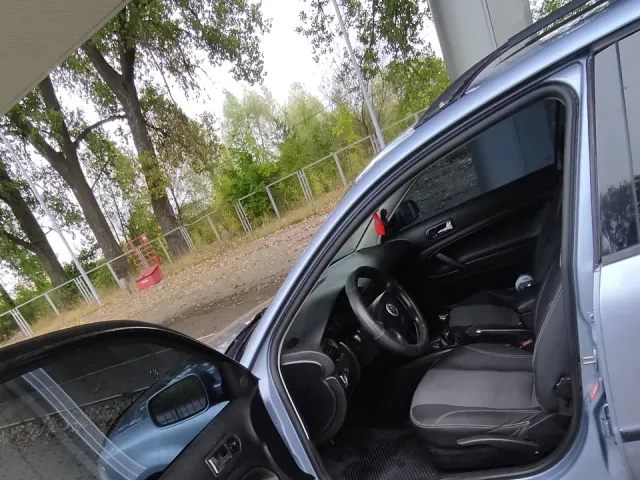 Volkswagen Passat - фото 2