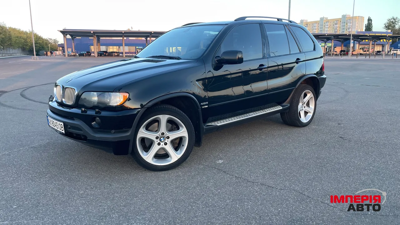 BMW X5 - фото 1
