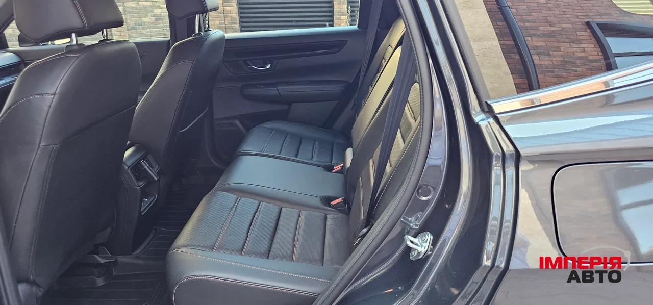 Honda CR-V - фото 12