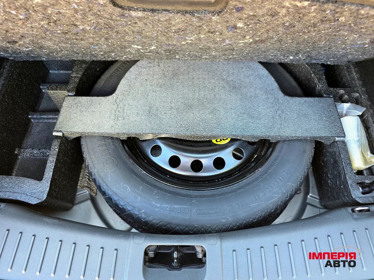 Ford Kuga - фото 30