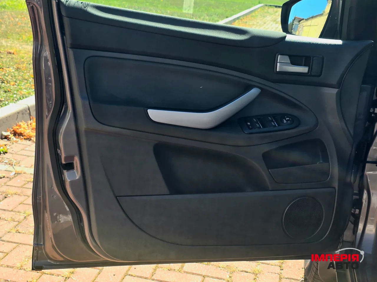 Ford Kuga - фото 25