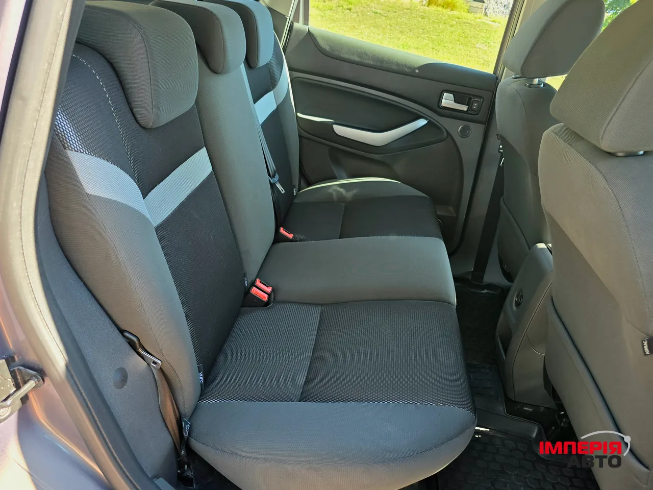 Ford Kuga - фото 33