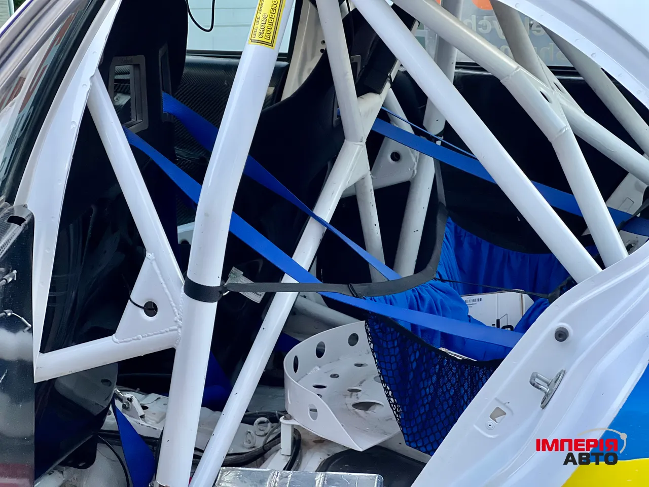 Mitsubishi Lancer Evolution - фото 12