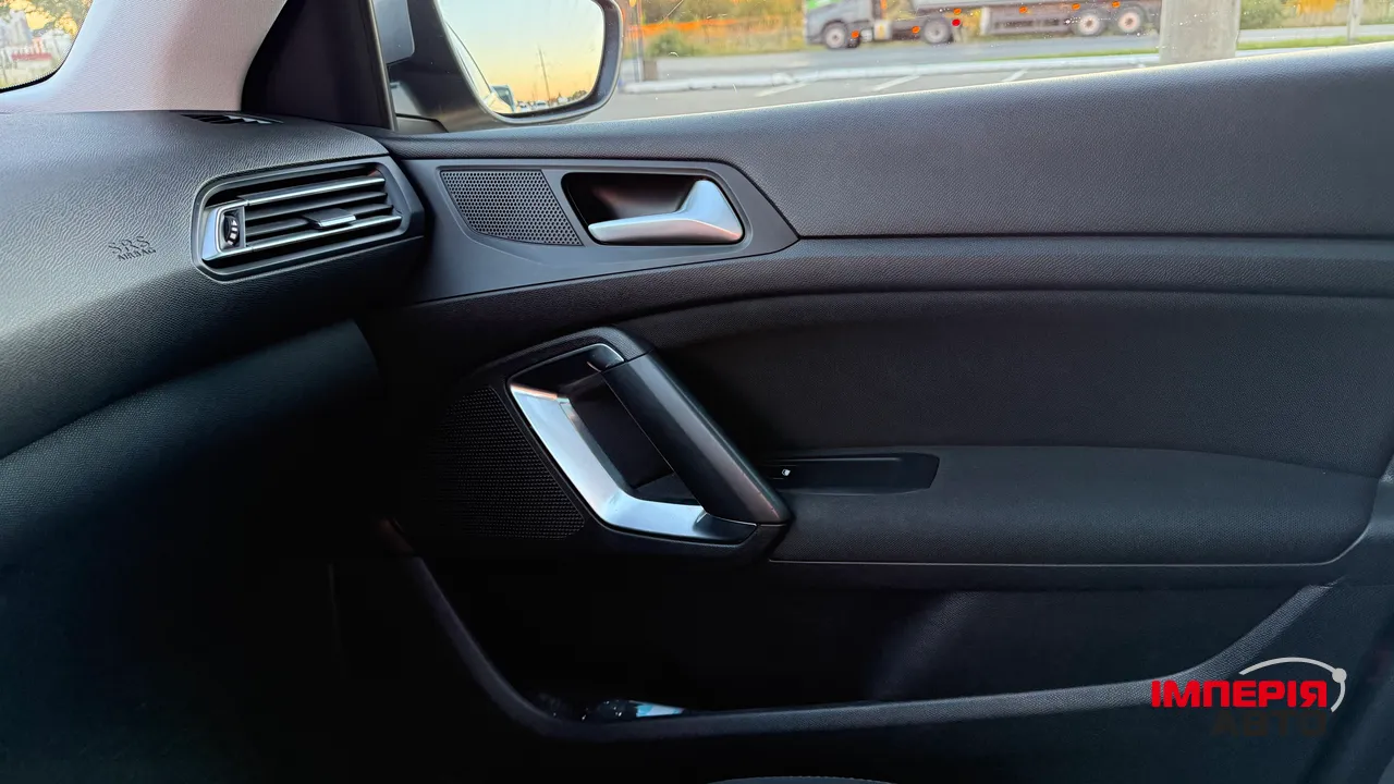 Peugeot 308 - фото 19
