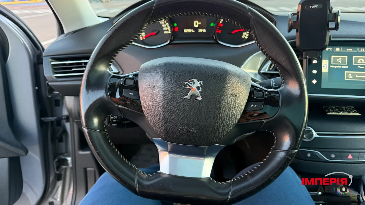 Peugeot 308 - фото 17