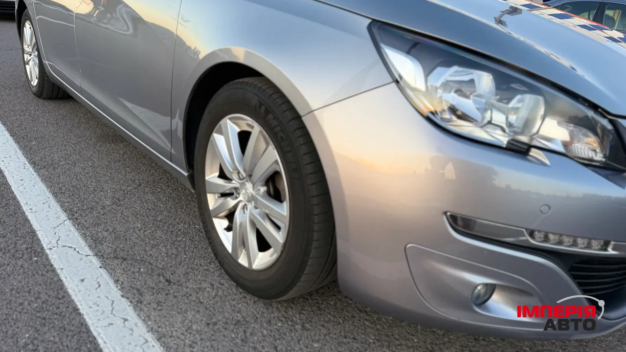Peugeot 308 - фото 5
