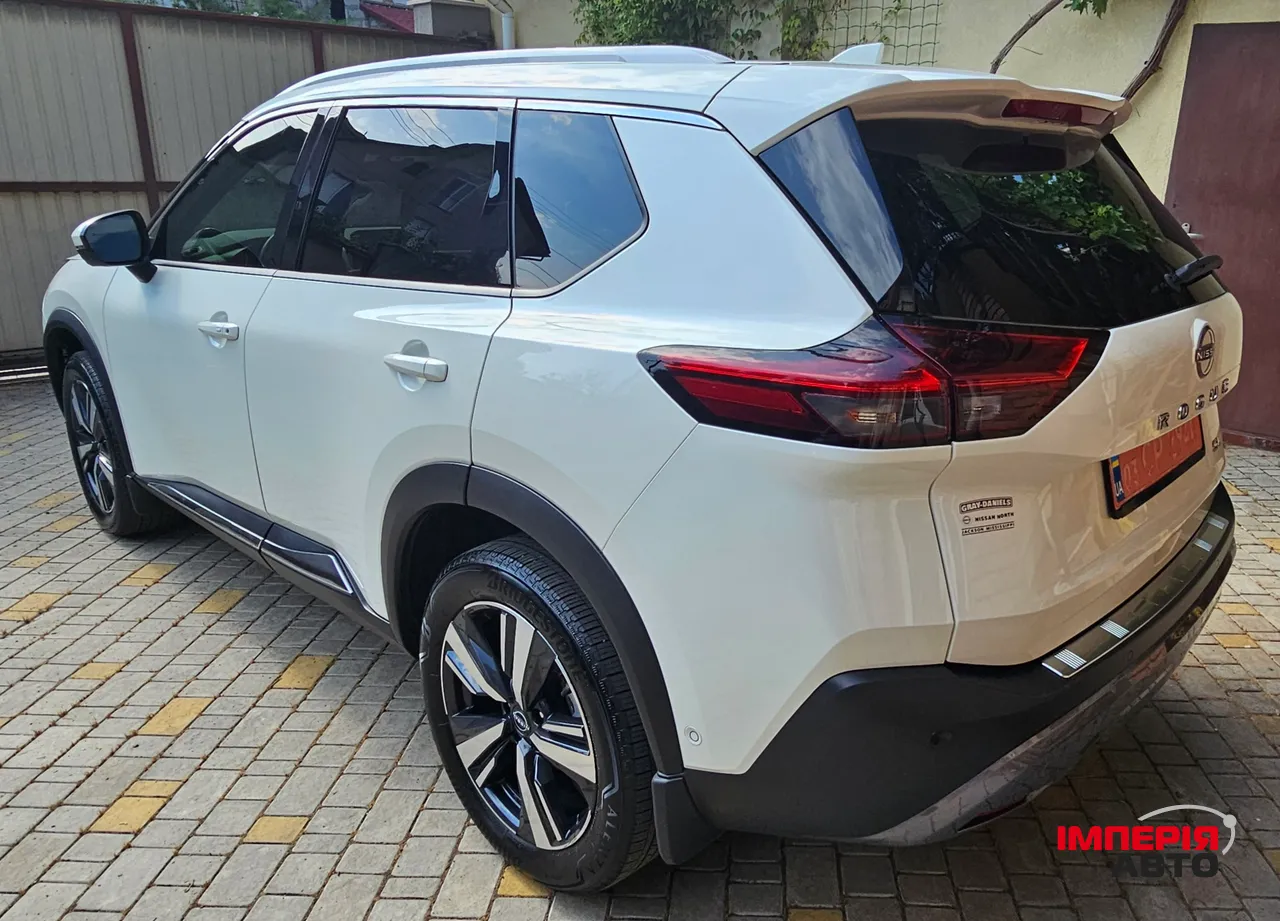 Nissan Rogue - фото 10
