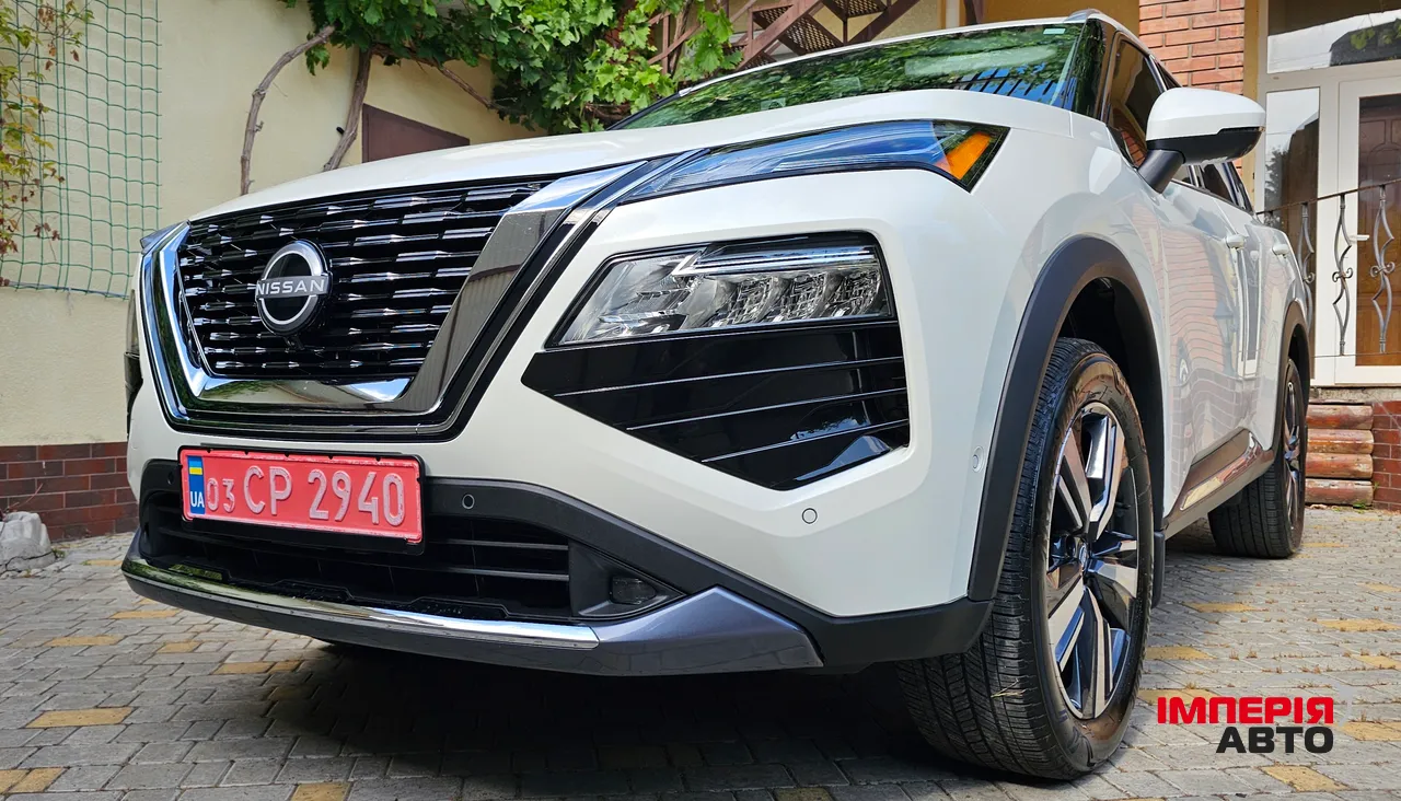 Nissan Rogue - фото 3