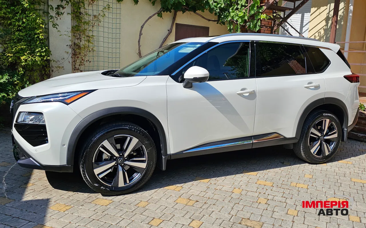 Nissan Rogue - фото 32