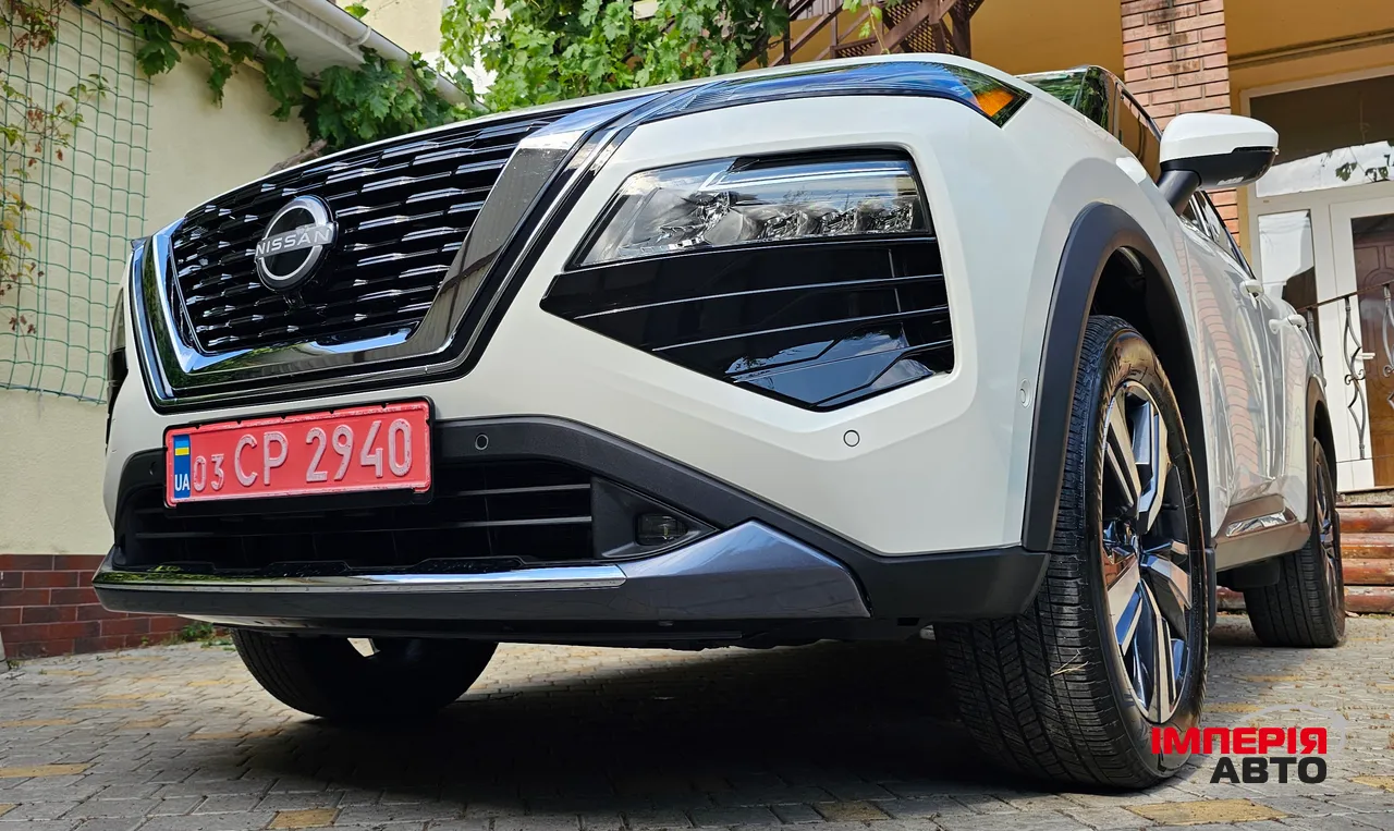 Nissan Rogue - фото 2
