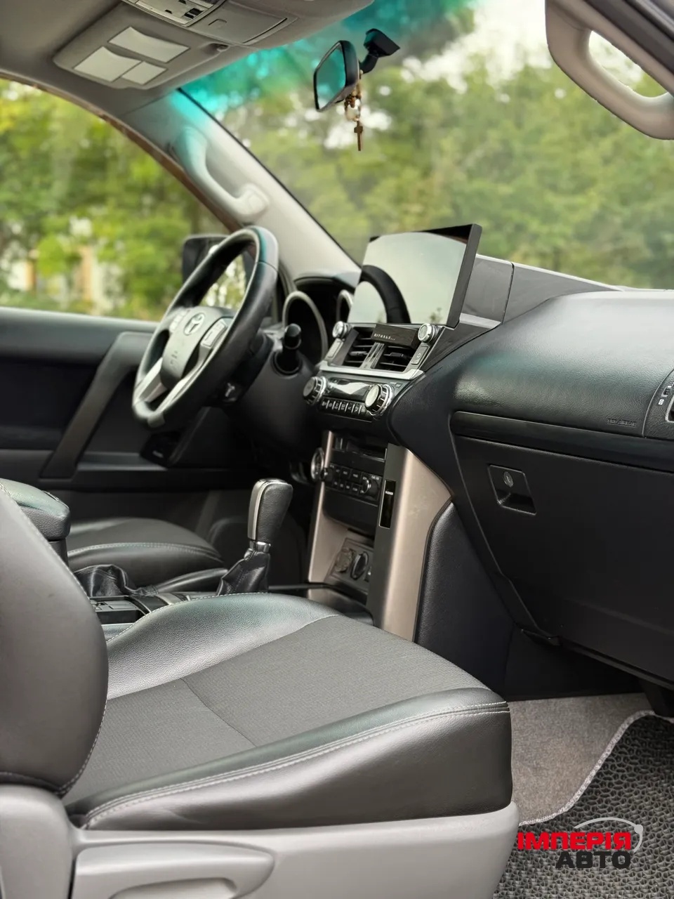 Toyota Land Cruiser Prado - фото 17