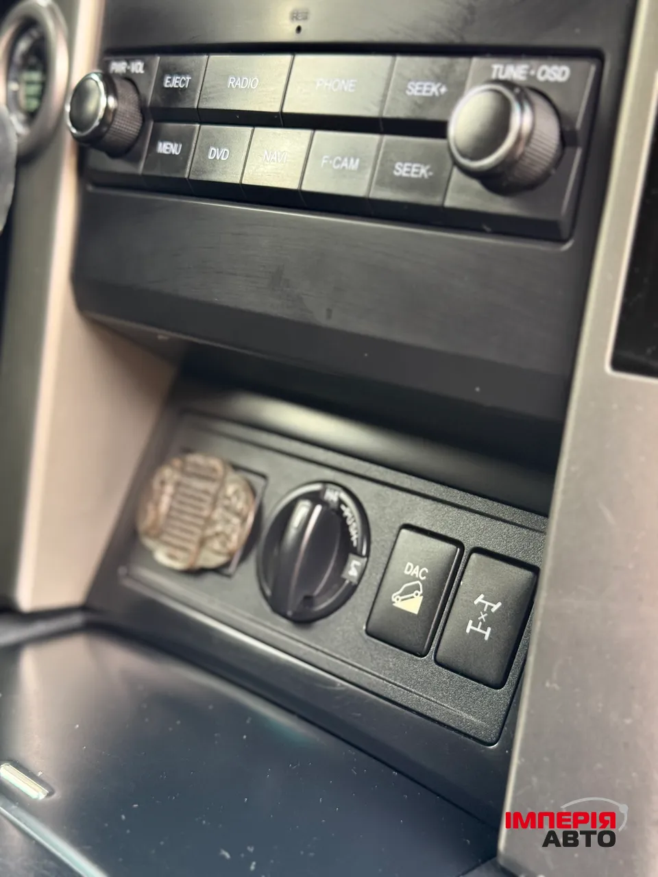 Toyota Land Cruiser Prado - фото 31