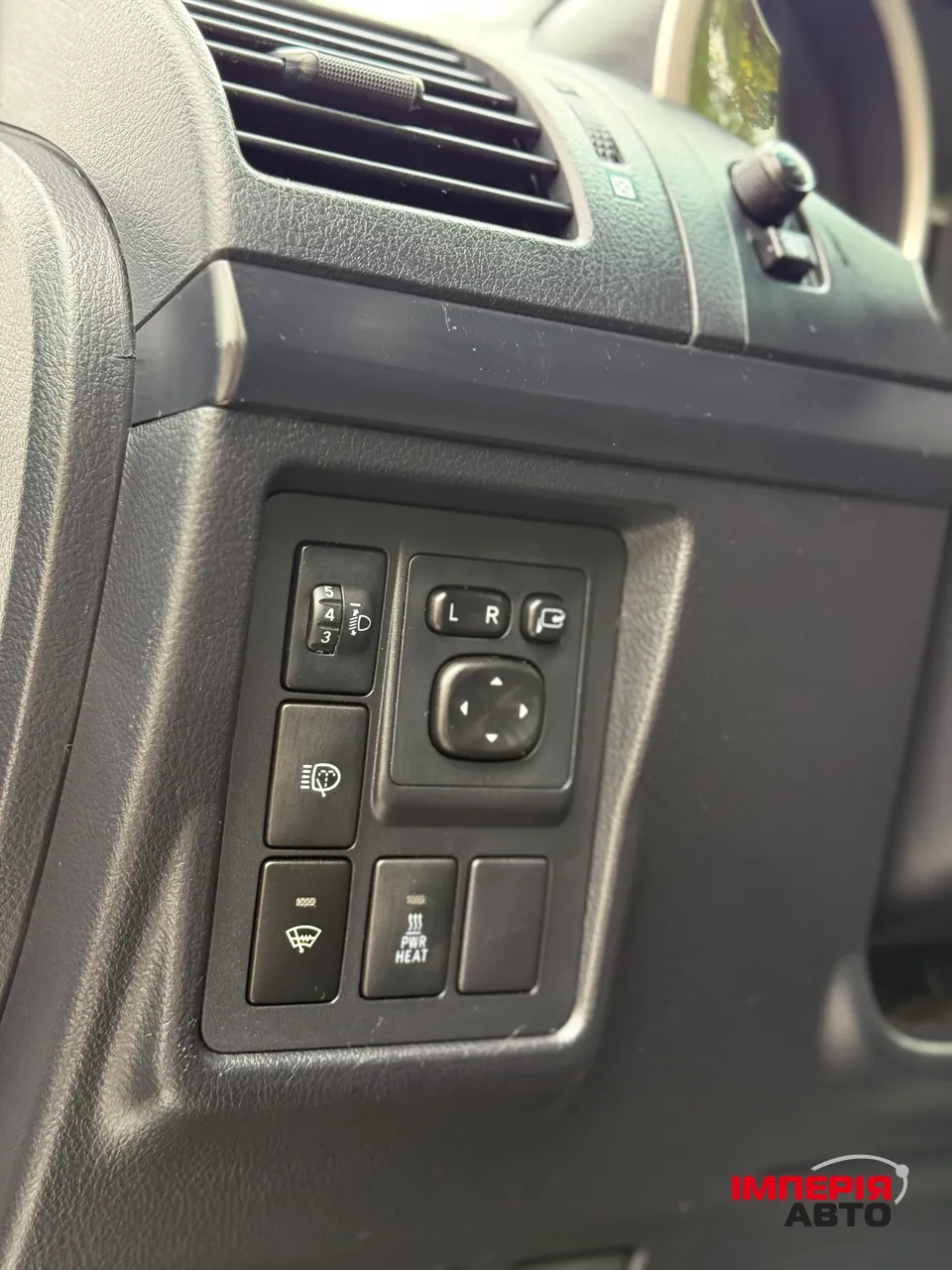 Toyota Land Cruiser Prado - фото 22