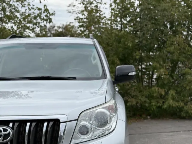 Toyota Land Cruiser Prado - зображення 3