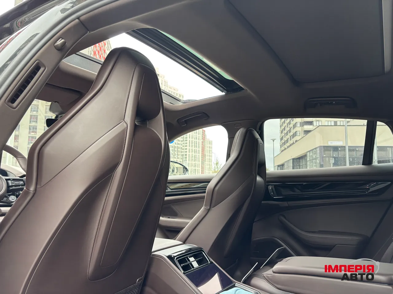 Porsche Panamera - фото 13