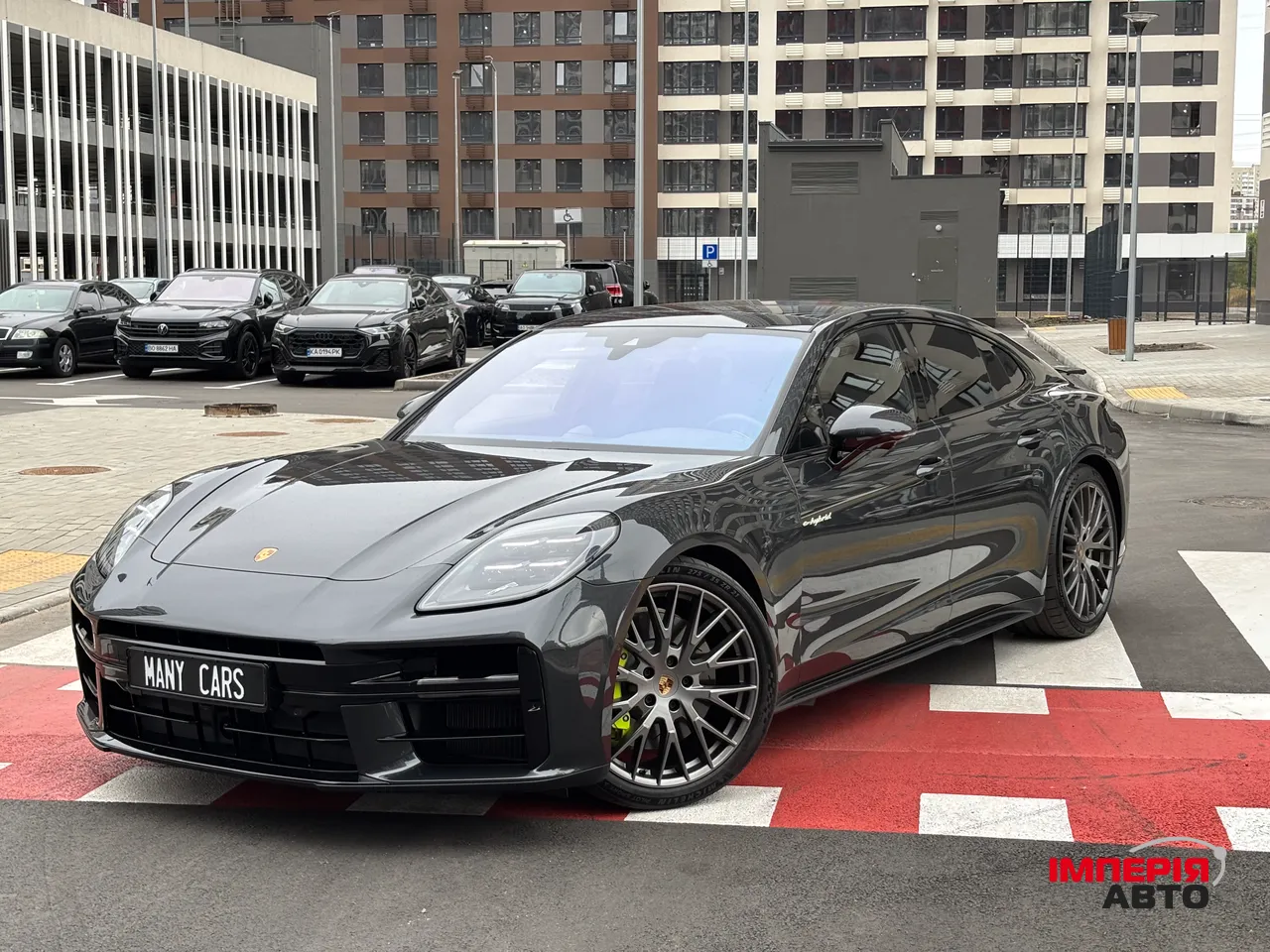 Porsche Panamera - фото 1