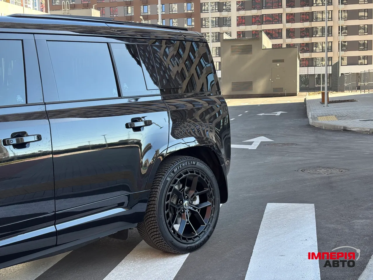 Land Rover Defender - фото 2