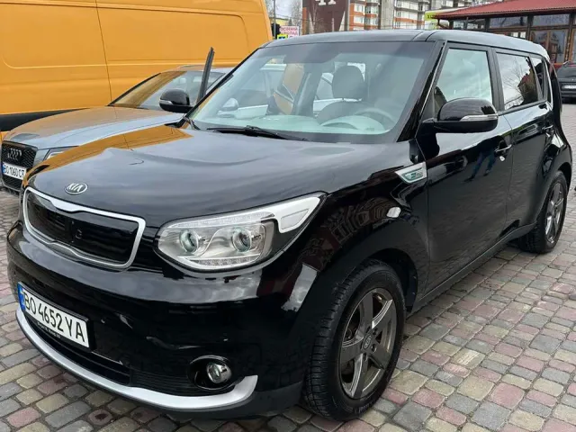 Kia Soul EV - зображення 1
